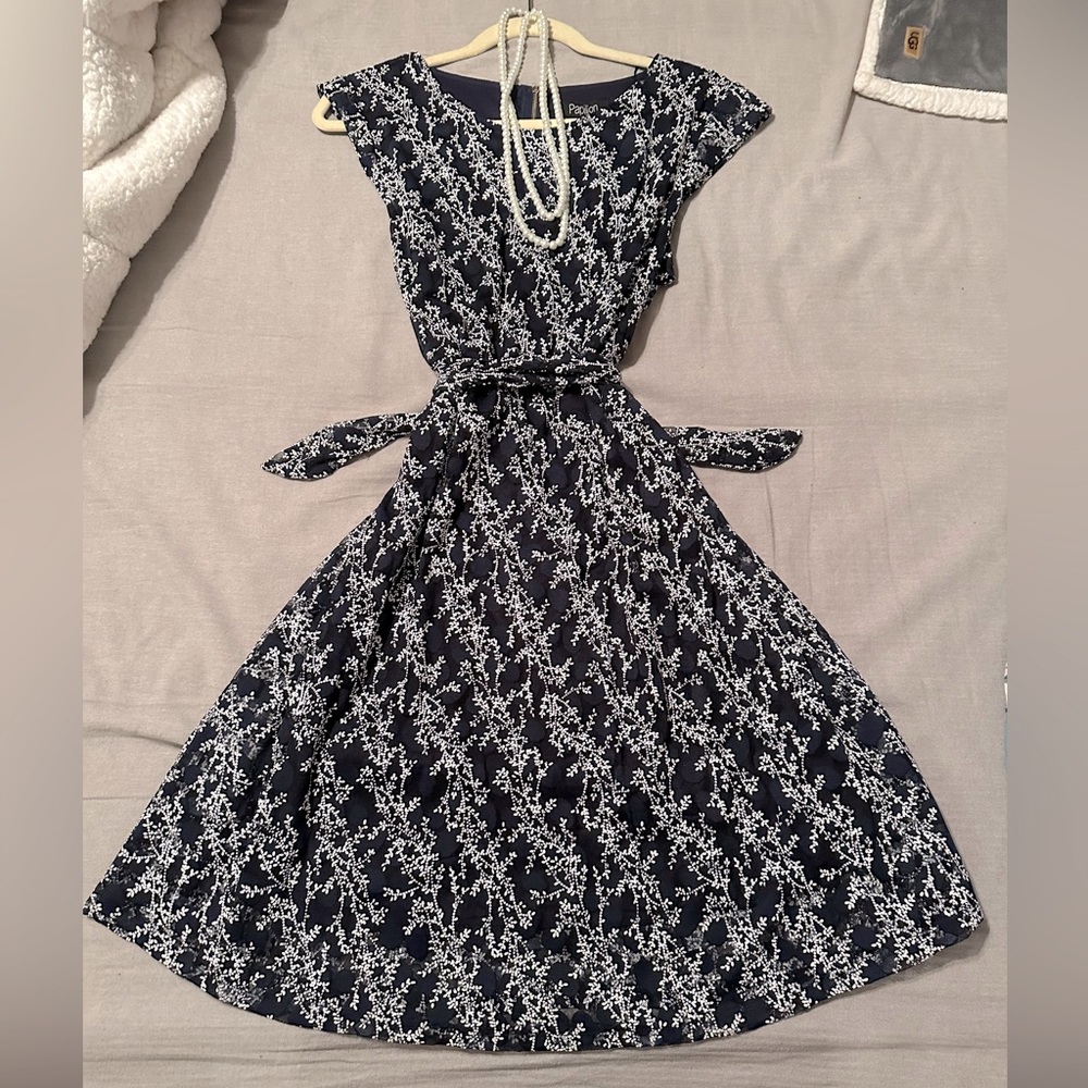 Women’s floral A-line flare dress. Size L.Navy blue/white flowers
